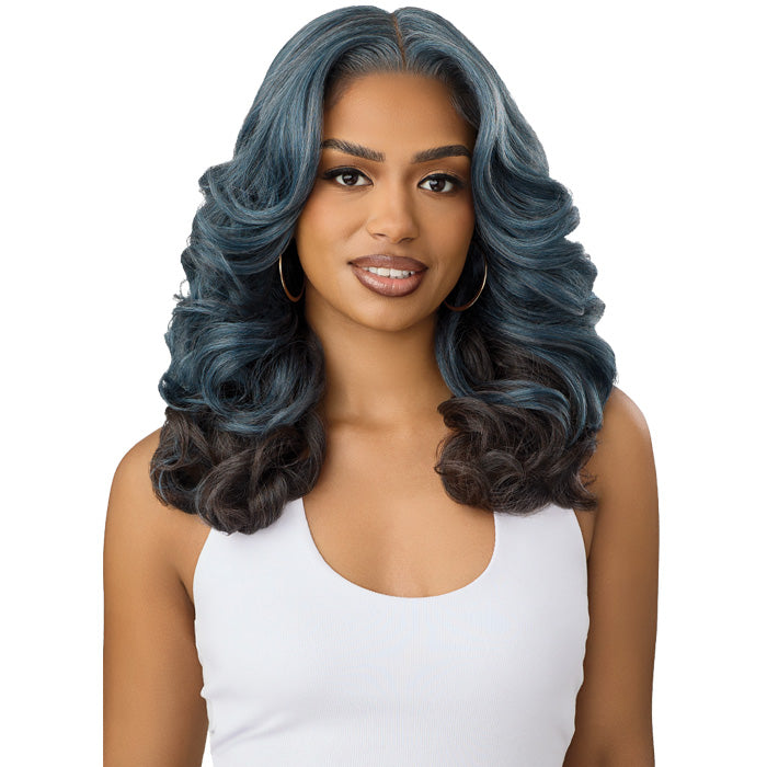 Outre Perfect Hairline On Vybes Glueless HD 13x6 Lace Frontal Wig