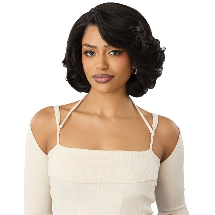 Outre Lace Front Glueless 5